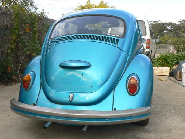 http://i27.photobucket.com/albums/c162/kinduau/Vw%20Beetle/P1210205.jpg