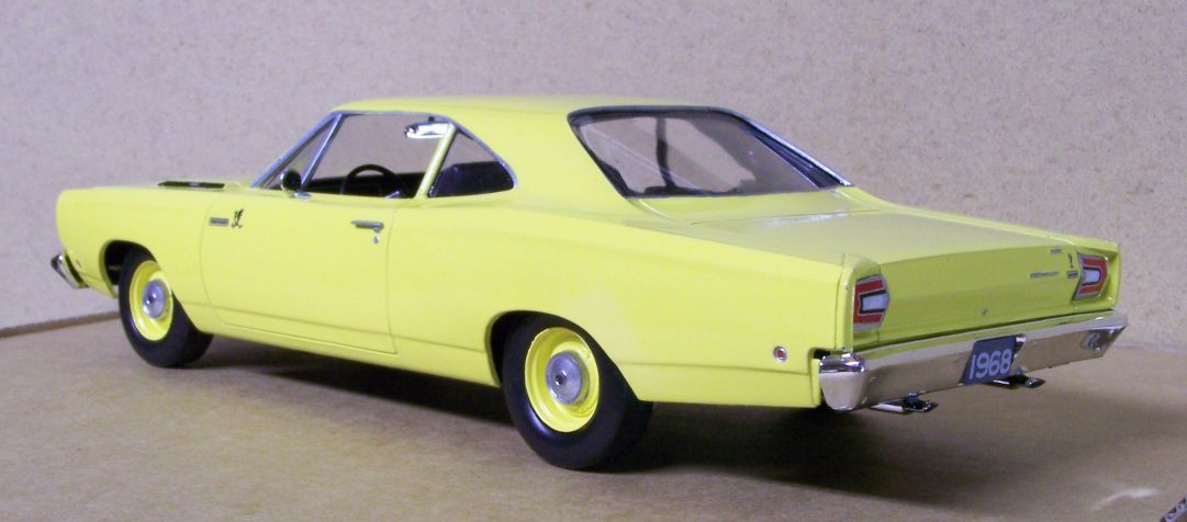 AMT1968PlymouthRoadRunner_zps9aa7a367.jp