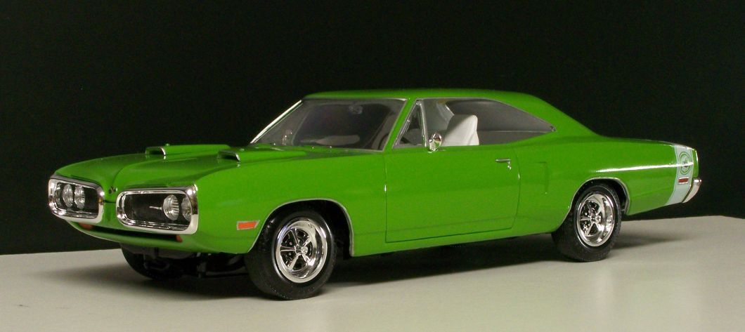 AMT1970DodgeSuperBee440a_zps06007771.jpg