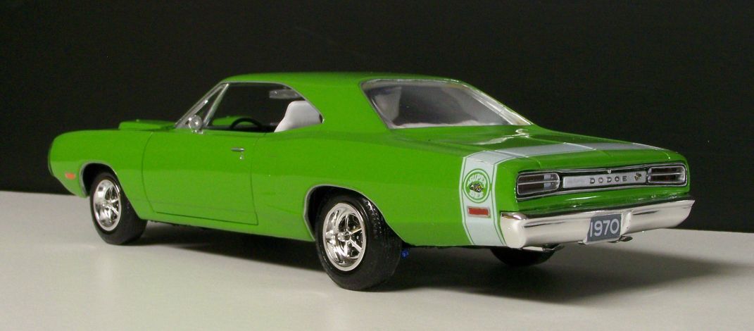 AMT1970DodgeSuperBee440b_zps91368bc2.jpg