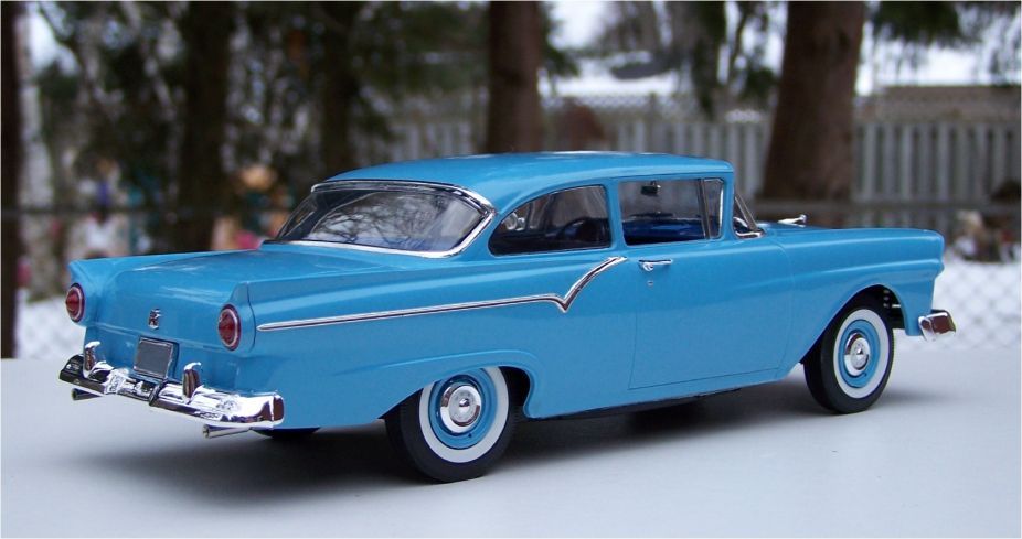 Revell1957FordCustom2_zps862dcb2f.jpg