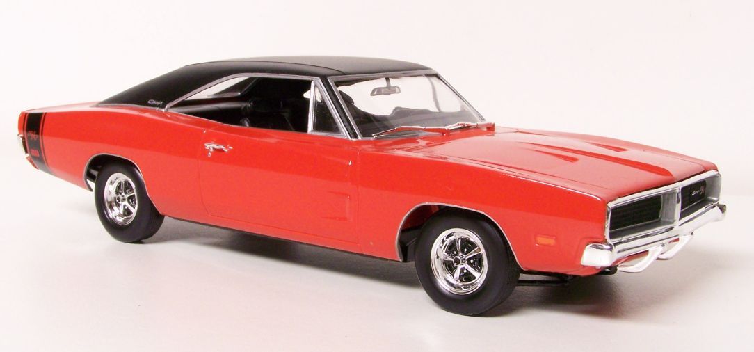 Revell1969DodgeChargerRT440a_zpsf80f1bcb