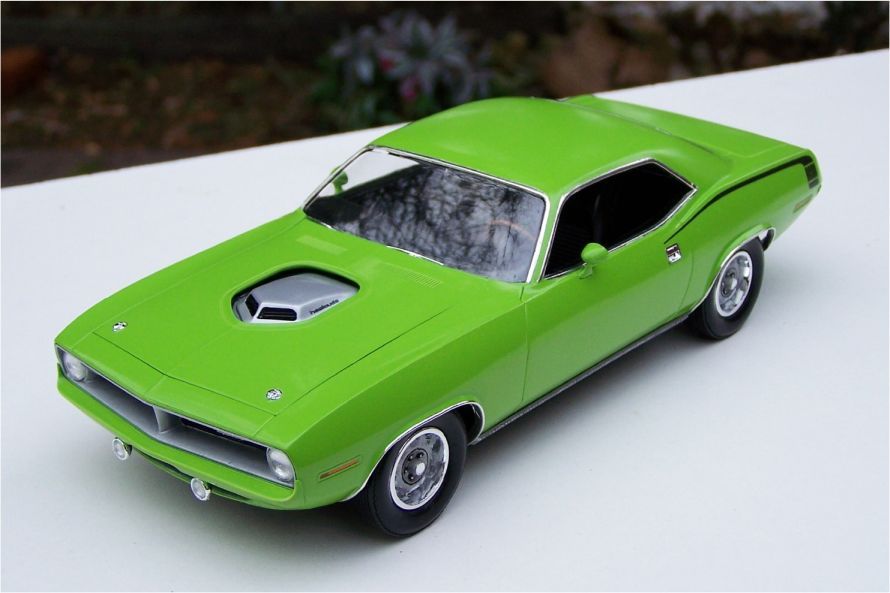 Revell1970PlymouthBarracuda4_zps076feeba