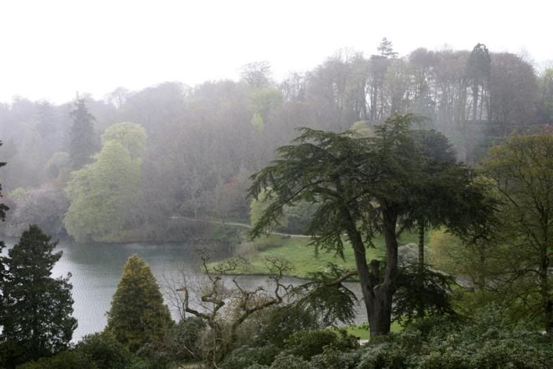 IMAGE: http://i27.photobucket.com/albums/c170/tj289/Stourhead/Stourhead095Large.jpg