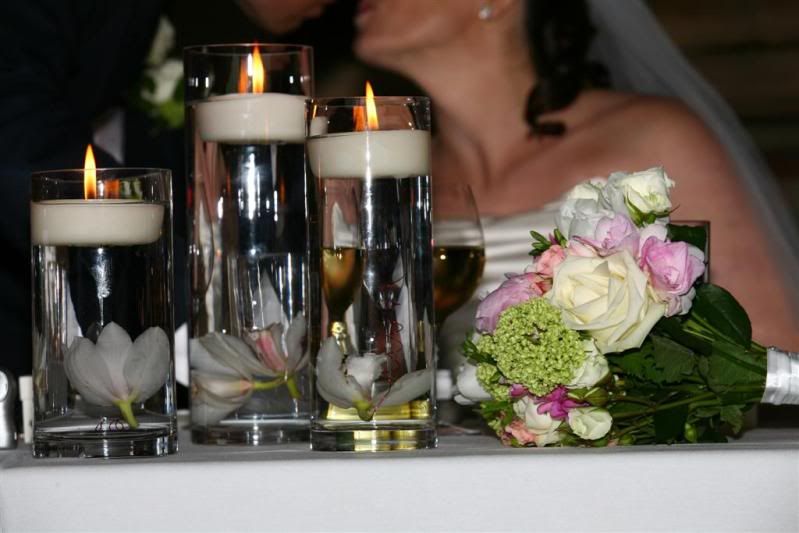 IMAGE: http://i27.photobucket.com/albums/c170/tj289/Wedding%20at%20Wellington%20Barn/DaveKellyWedding453Large.jpg