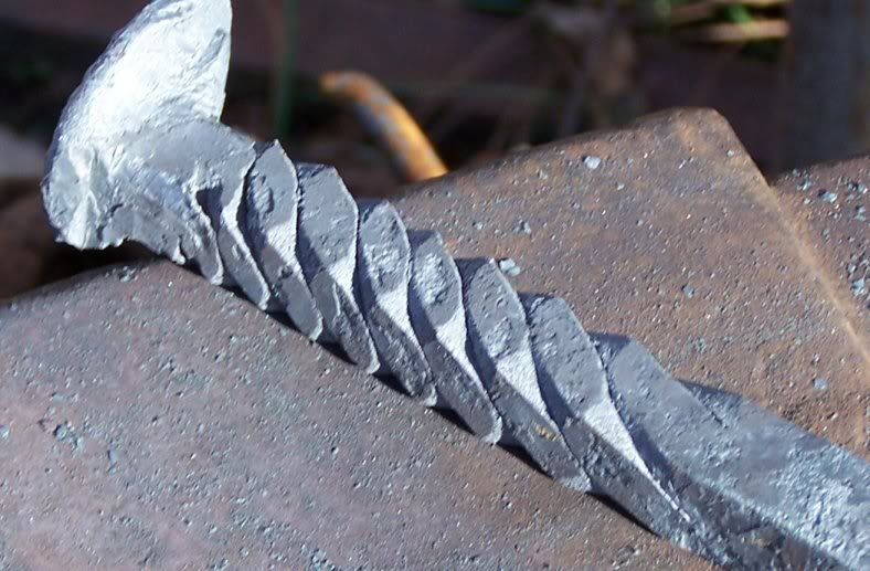 pineapple twist in Unplugged Bladesmithing Forum