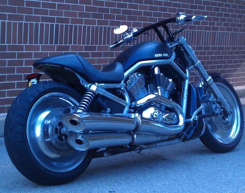 http://i27.photobucket.com/albums/c176/beat90tsi/Vrod/vrod1.jpg