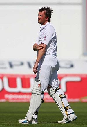 Swann Swann had a hellish time with ball and bat