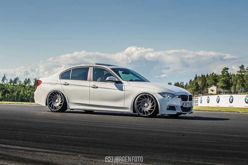 e30meet%20rudskogen%2015_zpstc9epvrf.jpg