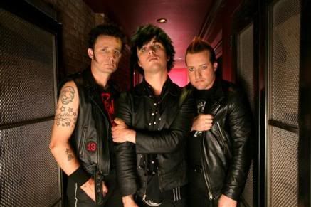 2149779933-green-day-members-from-l.jpg