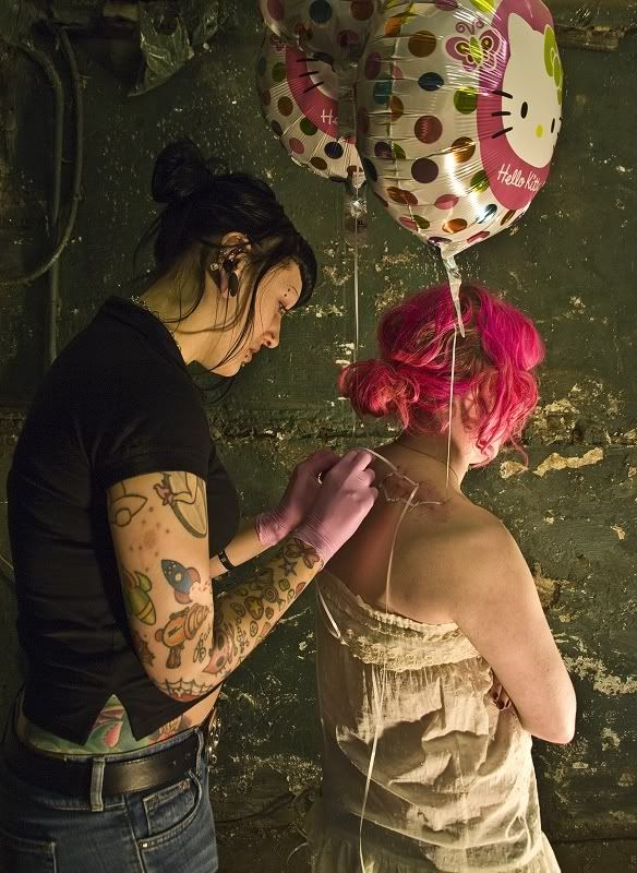 Play Piercings with Ballons. Play Piercings with Ballons.