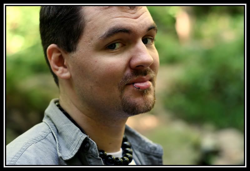 IMAGE: http://i27.photobucket.com/albums/c182/nekadraiel/IMG_9156copyresize.jpg