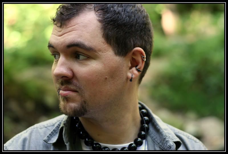 IMAGE: http://i27.photobucket.com/albums/c182/nekadraiel/IMG_9168resize.jpg