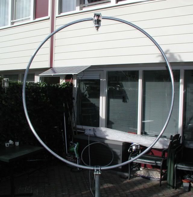 PE2FOX
Diameter: 1.75 Mtr.
10 -1200pF/4KVolt photo 012Loop.jpg