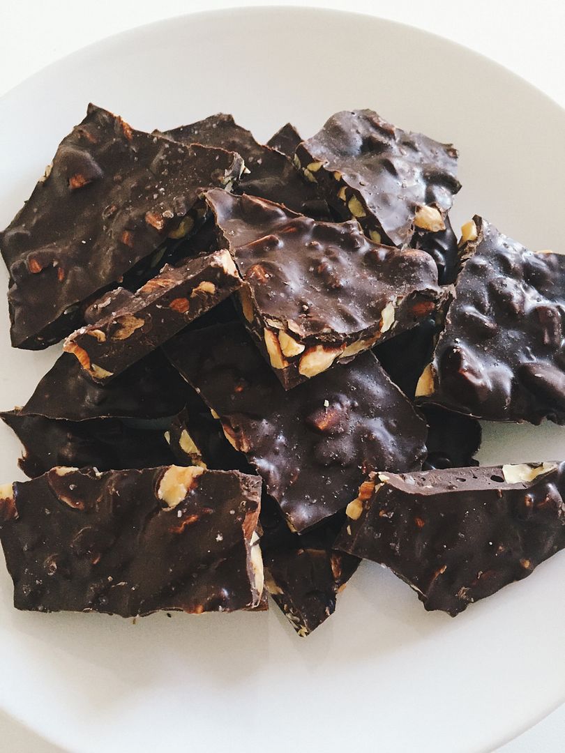 photo brookecourtney_darkchocolatealmondbark-2.jpg