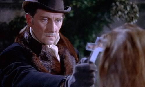 dracula-58-peter-cushing-van-helsing1.jpg