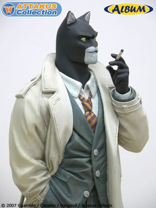 blacksad statue