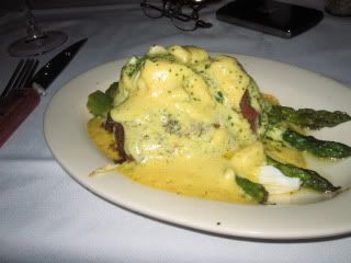 Tico's Filet with Crab &amp; Hollandaise on a bed of Grilled Asparagus