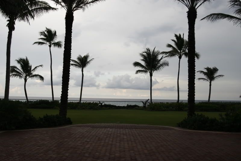 IMAGE: http://i27.photobucket.com/albums/c194/chadp918/Photoshoot/_MG_9167-1.jpg