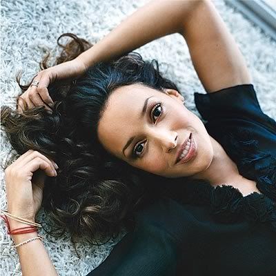 jennifer-beals-20060301-112300.jpg