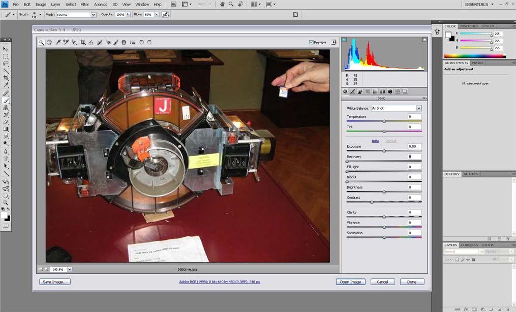 IMAGE: http://i27.photobucket.com/albums/c198/wolfpack94/jpg-raw.jpg