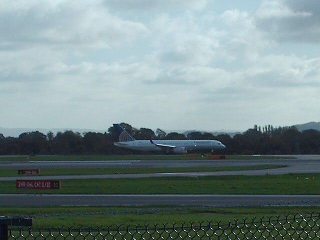http://i27.photobucket.com/albums/c199/phillipflynn/Manchesterairportpics29thoctober-4.jpg
