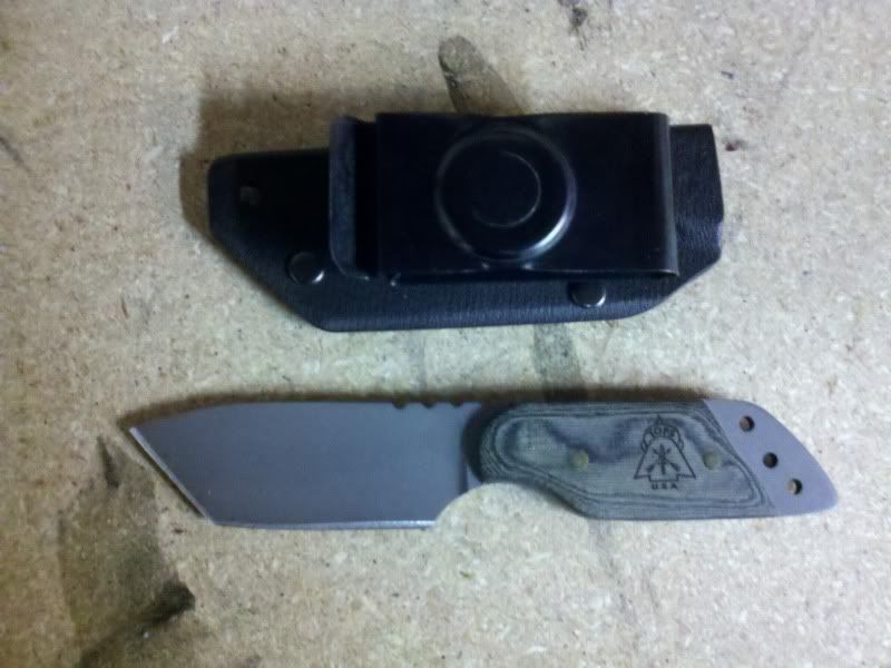 Knives Topps, Benchmade, Kabar Pirate 4x4