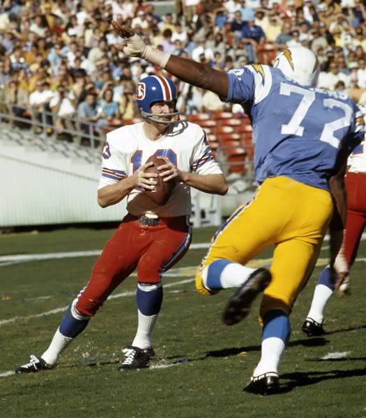 1970_Broncos-Chargers_Tensi2.jpg