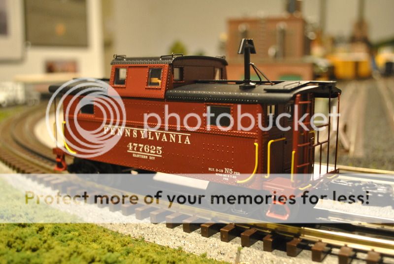 Newly Released Lionel Pennsy N5 Cabin Cars | Model Train Forum