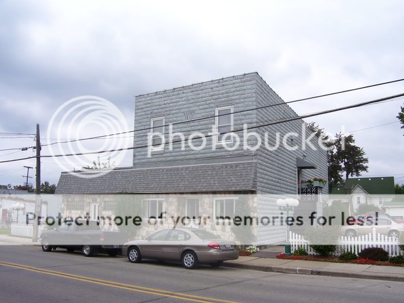 Downriver tour Michigan